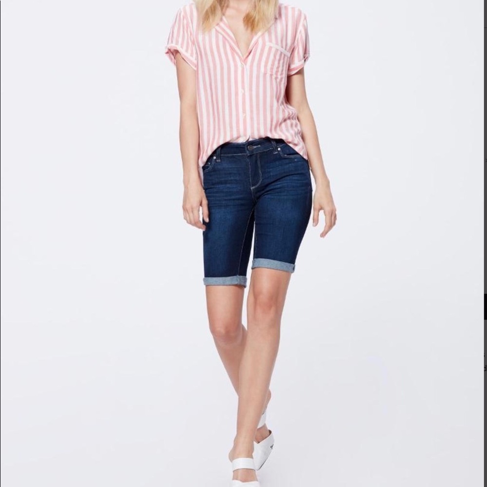 New Paige Bermuda Jax Knee Shorts Lorraine size 29